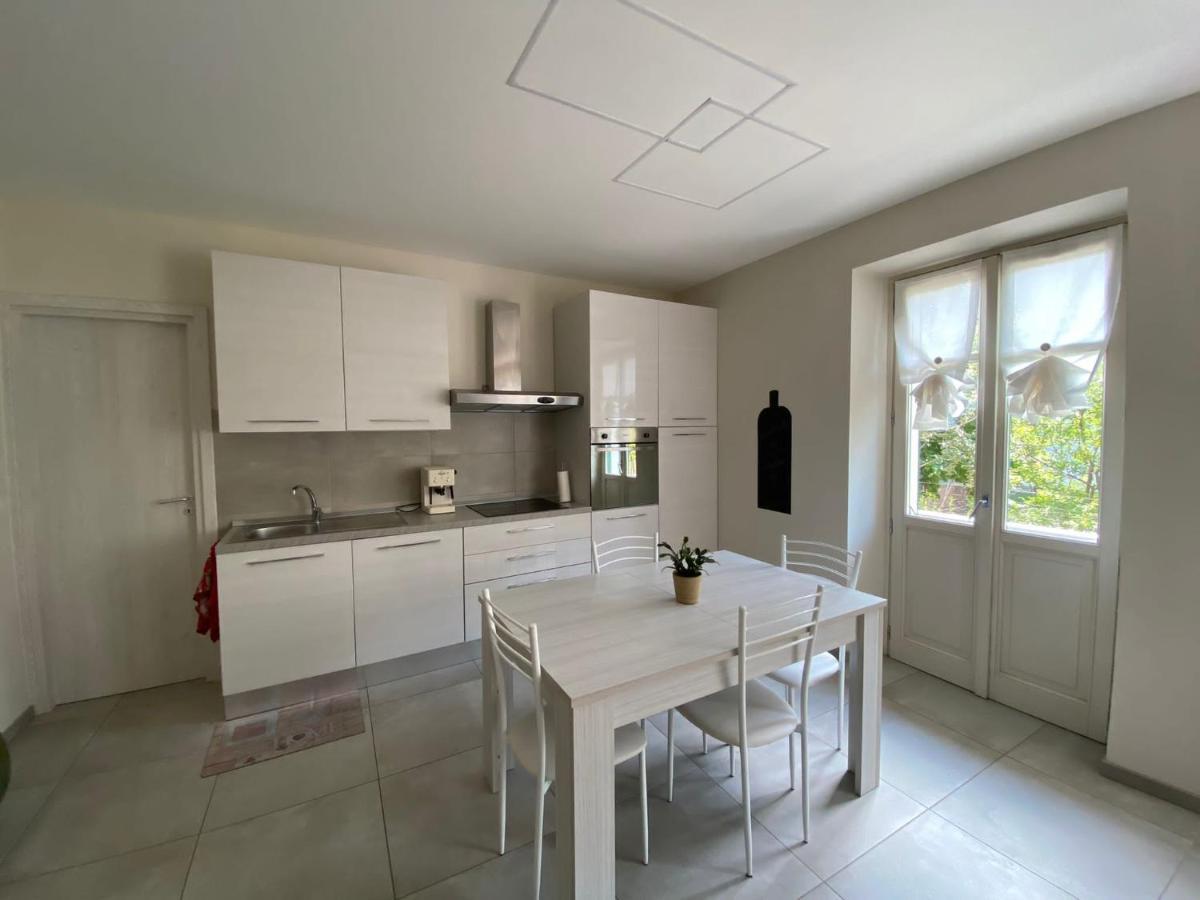 Casa Martina Apartment คูเนโอ ภายนอก รูปภาพ